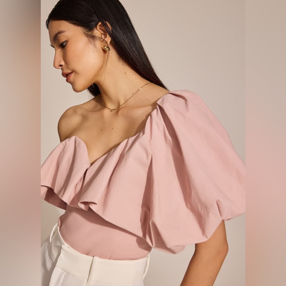 Love Bonito Padded Asymmetric Puff Sleeve Top